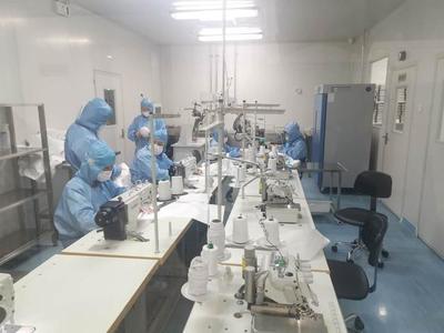 跨界馳援，使命必達(dá) 昌平眼科企業(yè)轉(zhuǎn)產(chǎn)防護(hù)服，彰顯責(zé)任擔(dān)當(dāng)